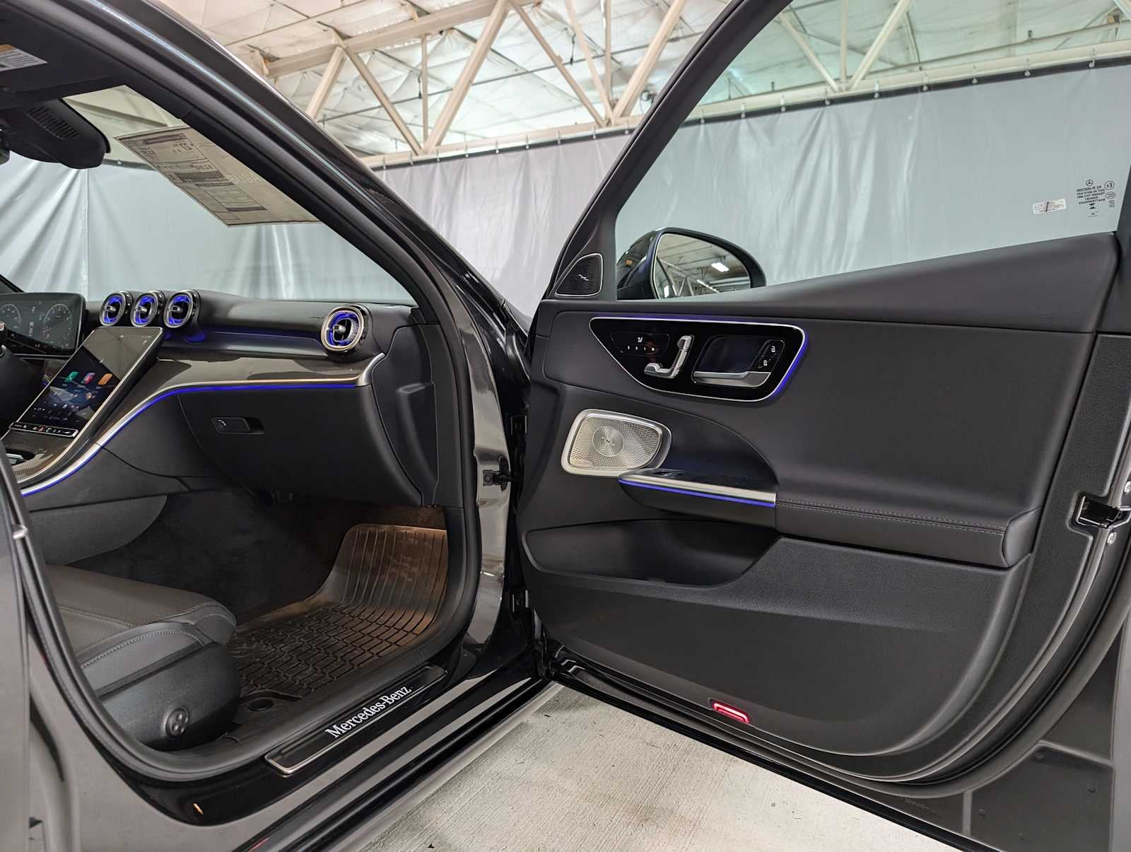 2025 Mercedes-Benz C 300 4MATIC® Sedan