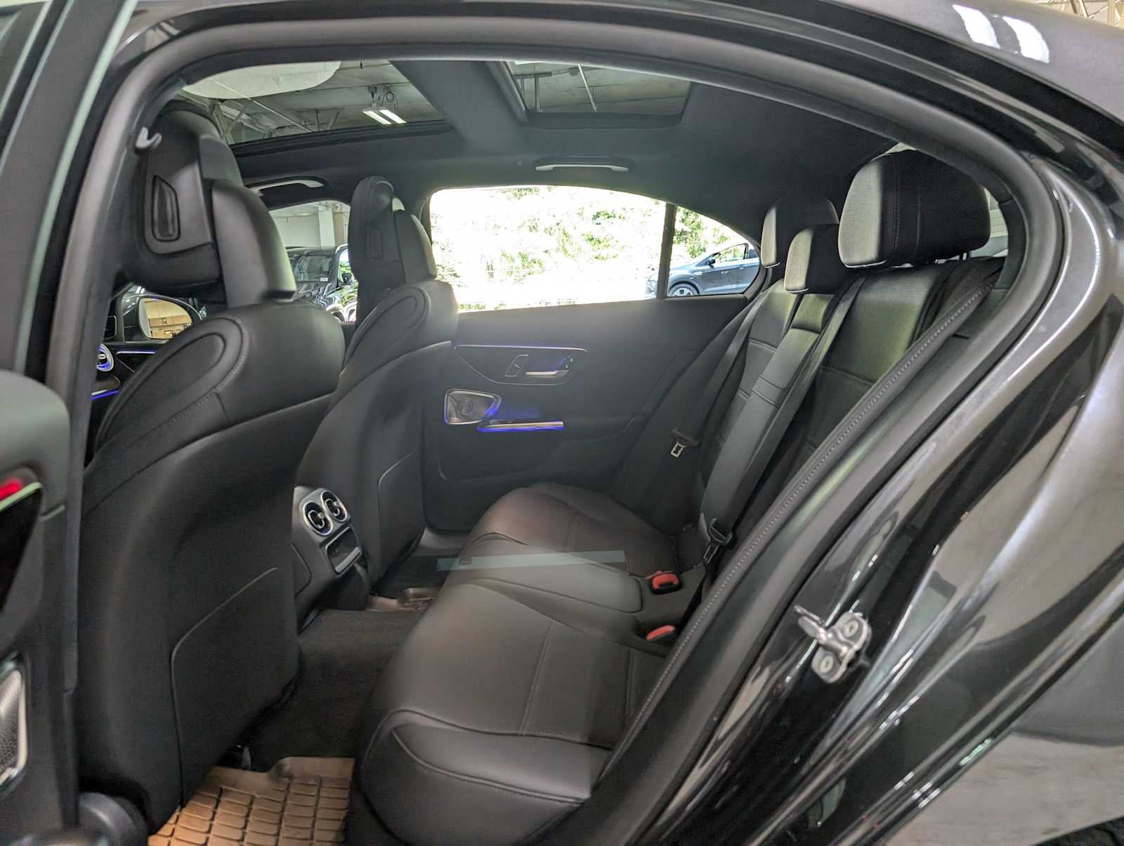 2025 Mercedes-Benz C 300 4MATIC® Sedan