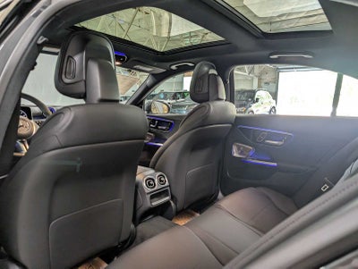 2025 Mercedes-Benz C 300 4MATIC® Sedan