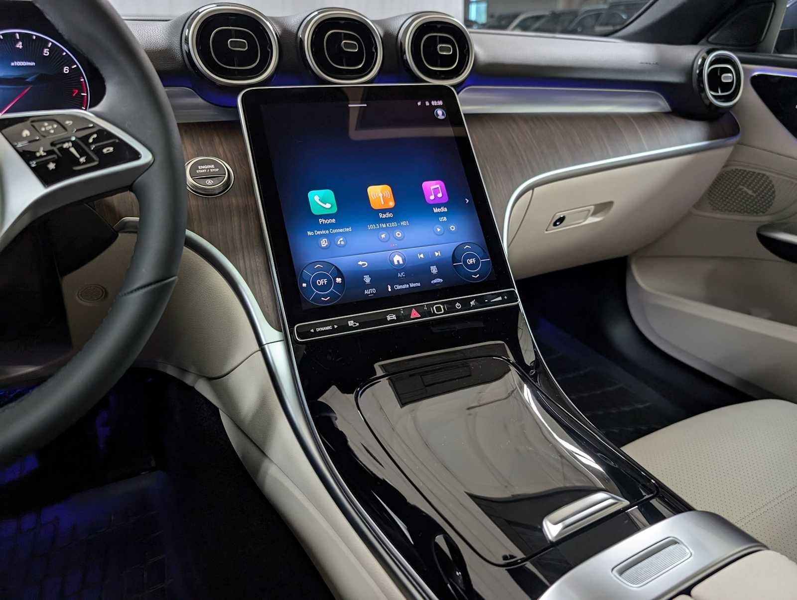 2025 Mercedes-Benz C 300 4MATIC® Sedan