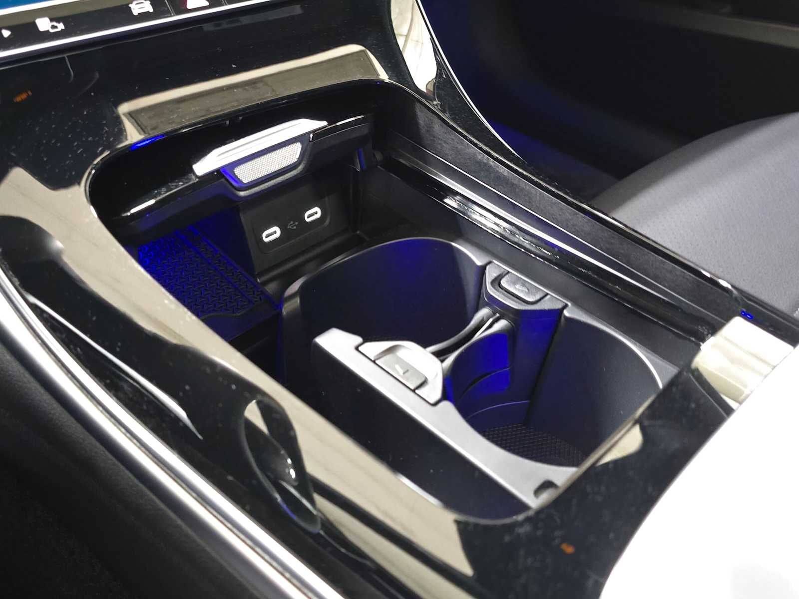 2026 Mercedes-Benz C 300 4MATIC® Sedan