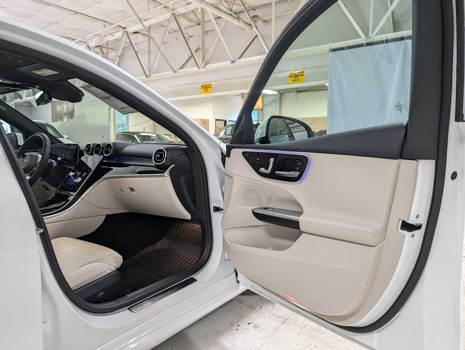 2025 Mercedes-Benz C 300 4MATIC® Sedan