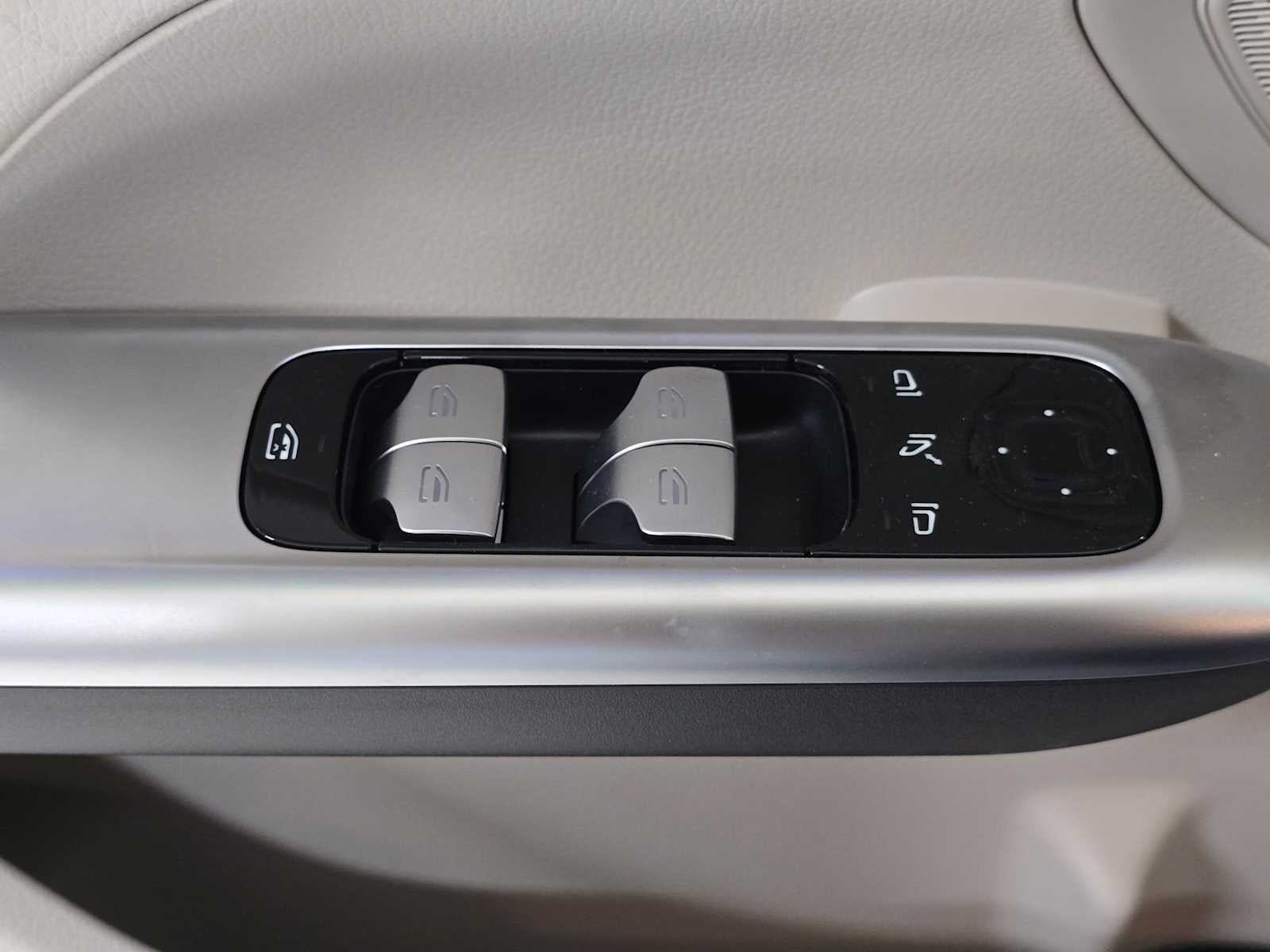 2026 Mercedes-Benz C 300 4MATIC® Sedan