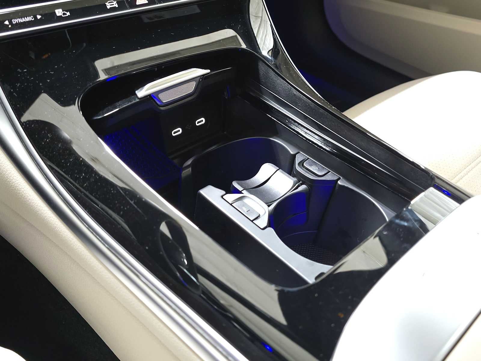 2026 Mercedes-Benz C 300 4MATIC® Sedan