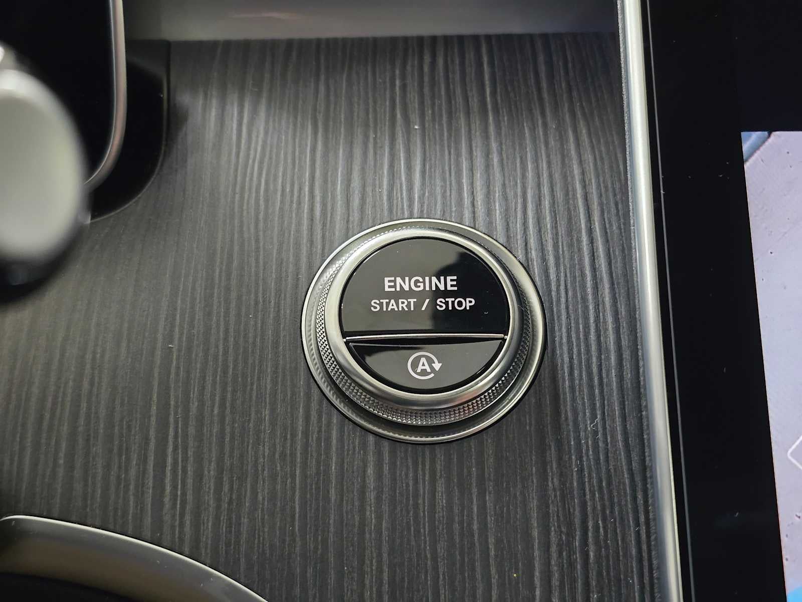 2026 Mercedes-Benz C 300 4MATIC® Sedan