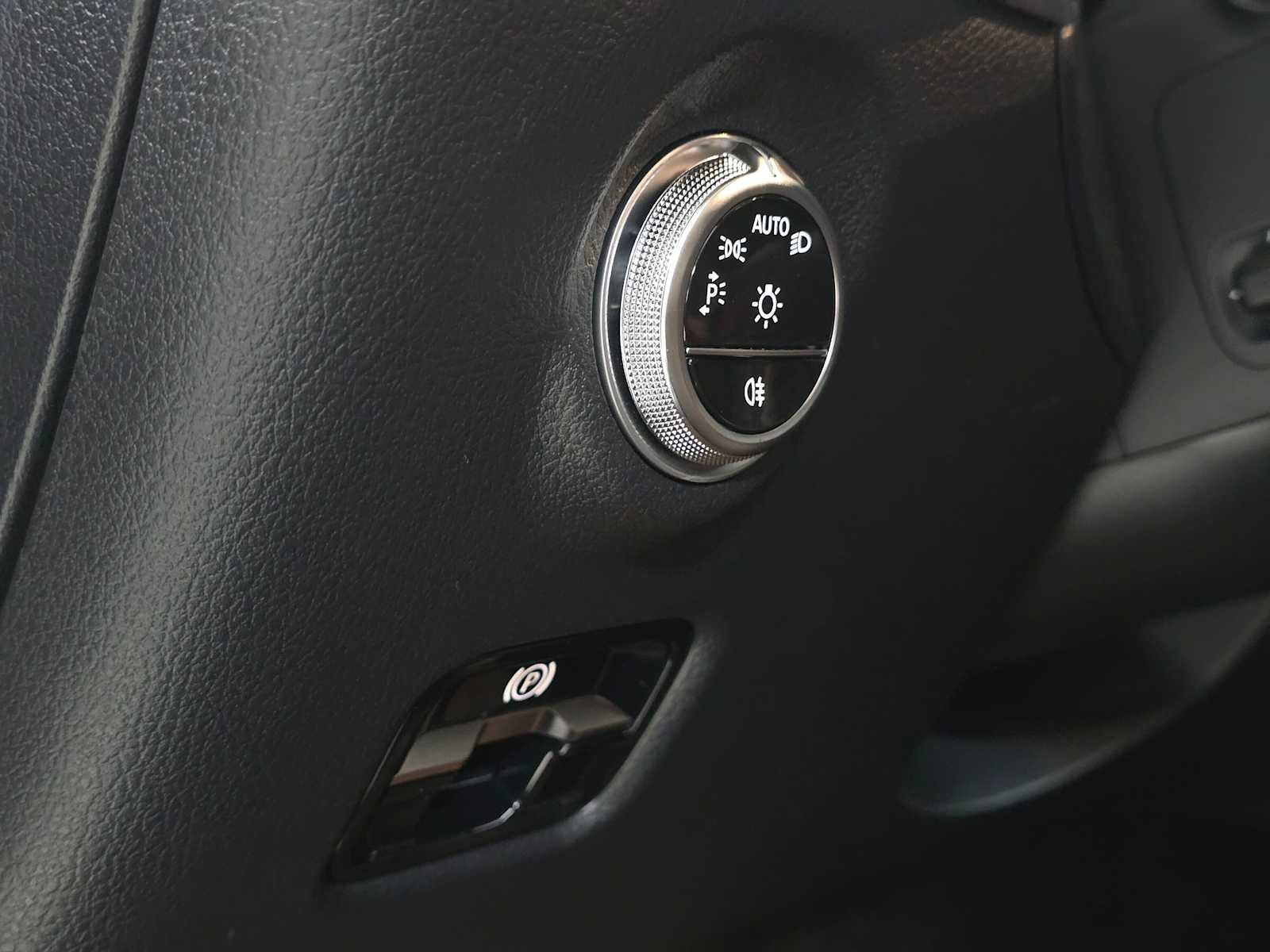 2026 Mercedes-Benz AMG® C 43 4MATIC® Sedan