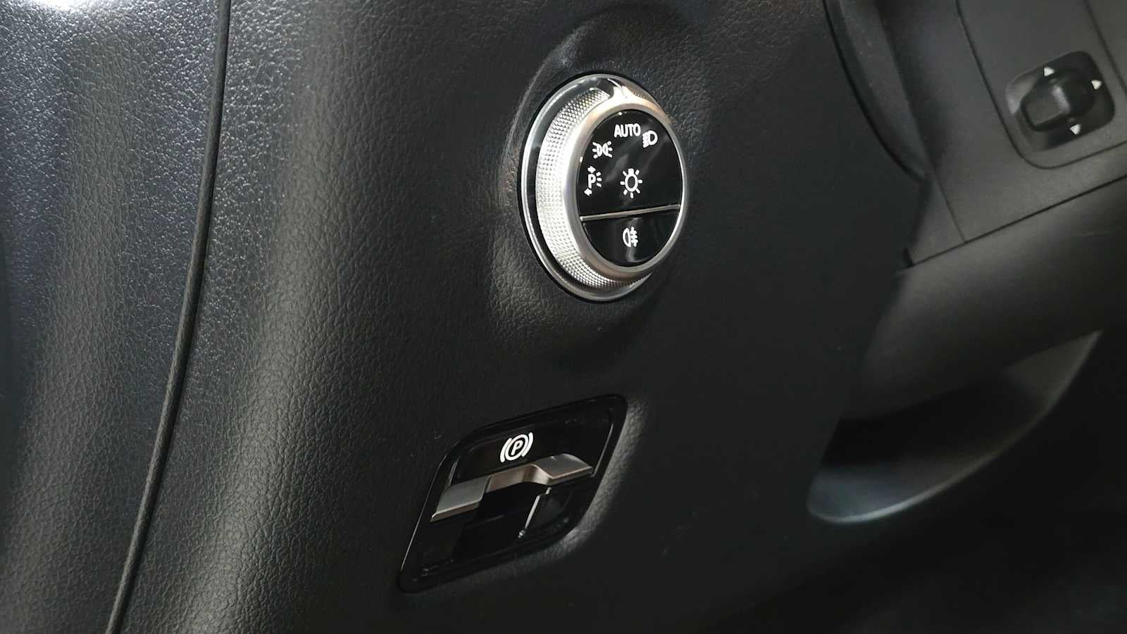 2026 Mercedes-Benz AMG® C 43 4MATIC® Sedan