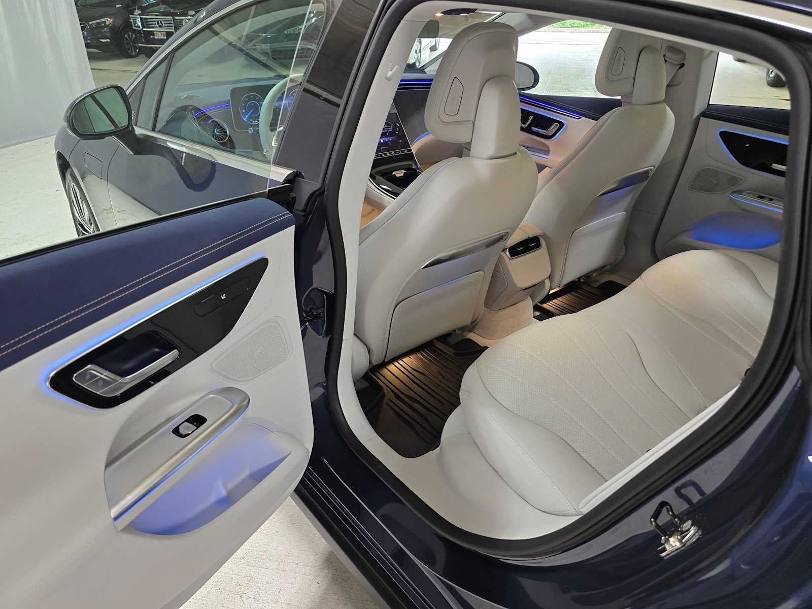 2026 Mercedes-Benz EQE 320 Sedan