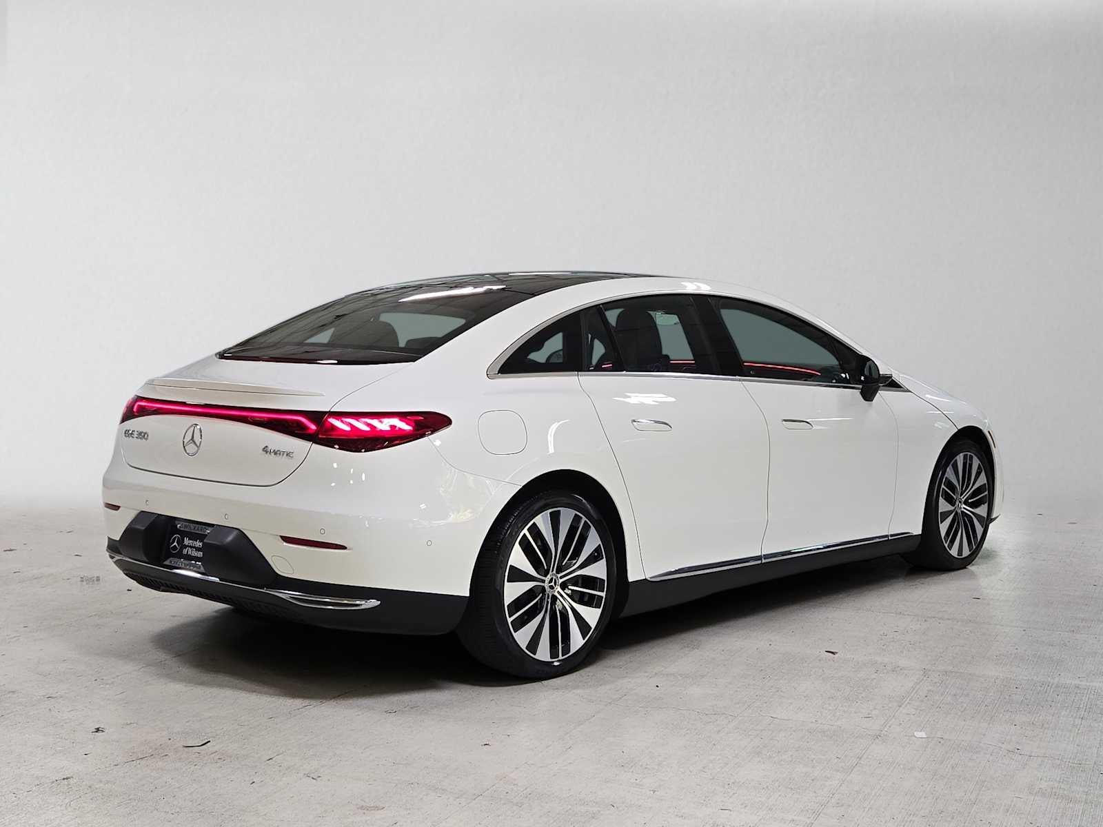 2023 Mercedes-Benz EQE 350 4MATIC®+ Sedan
