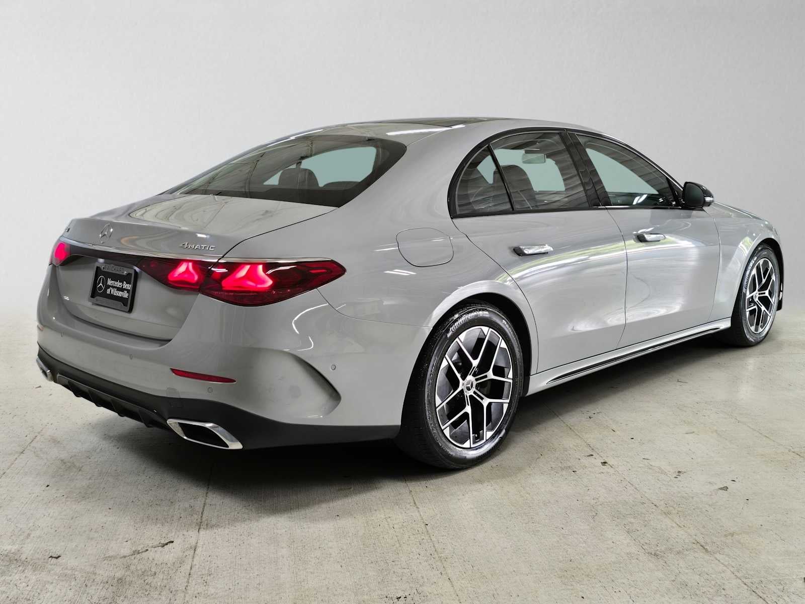 2025 Mercedes-Benz E 350 4MATIC® Sedan