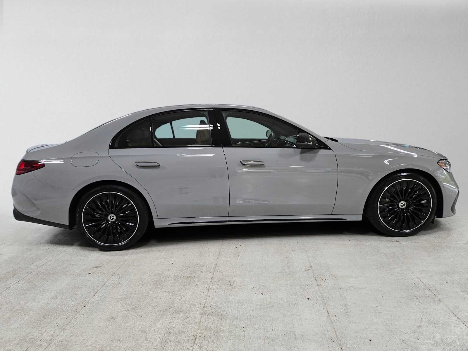 2027 Mercedes-Benz E 450 4MATIC® Sedan
