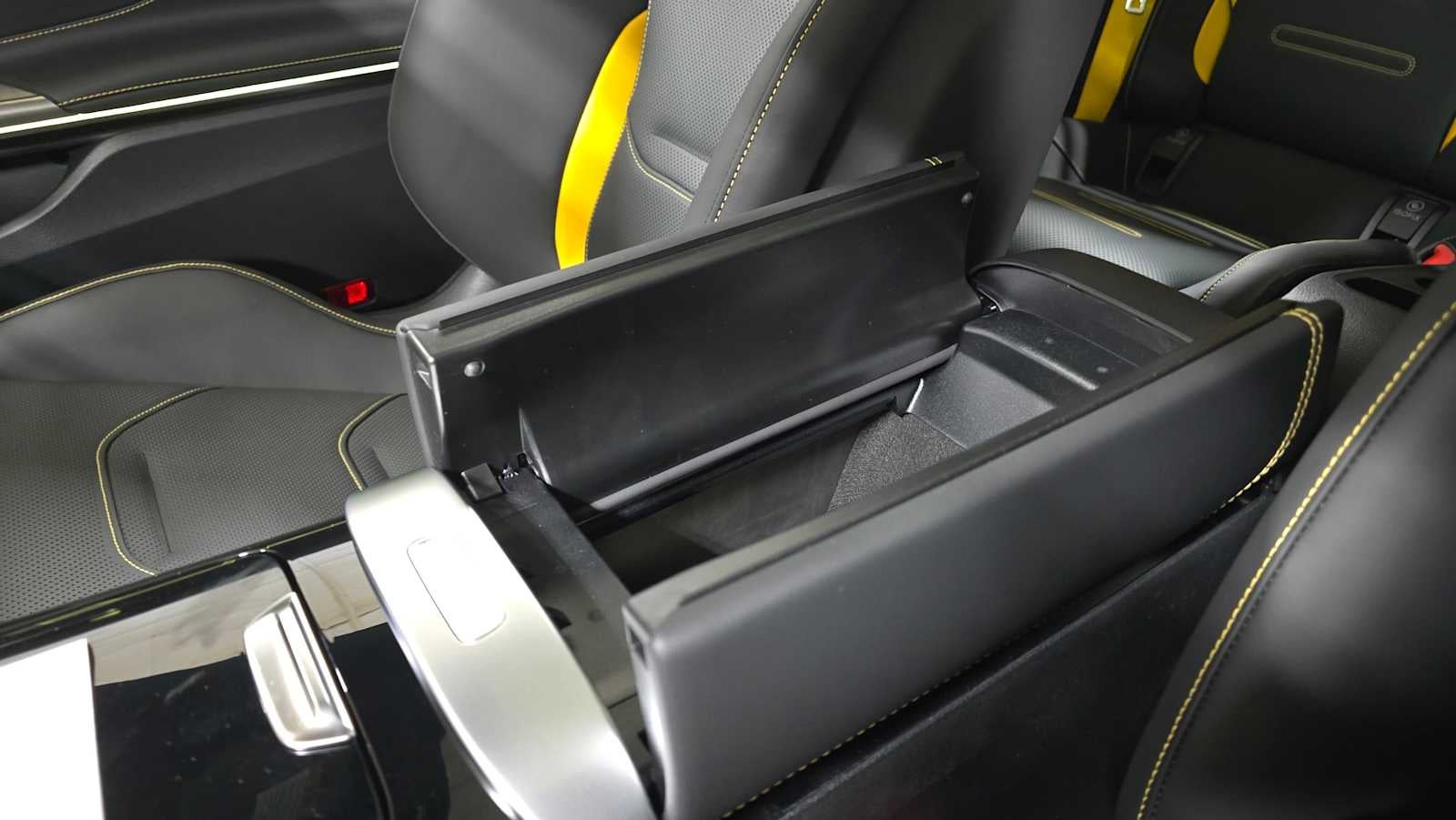 2026 Mercedes-Benz AMG® CLE 53 AMG® CLE 53