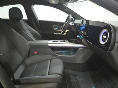 2027 Mercedes-Benz CLA 220 Hybrid FWD