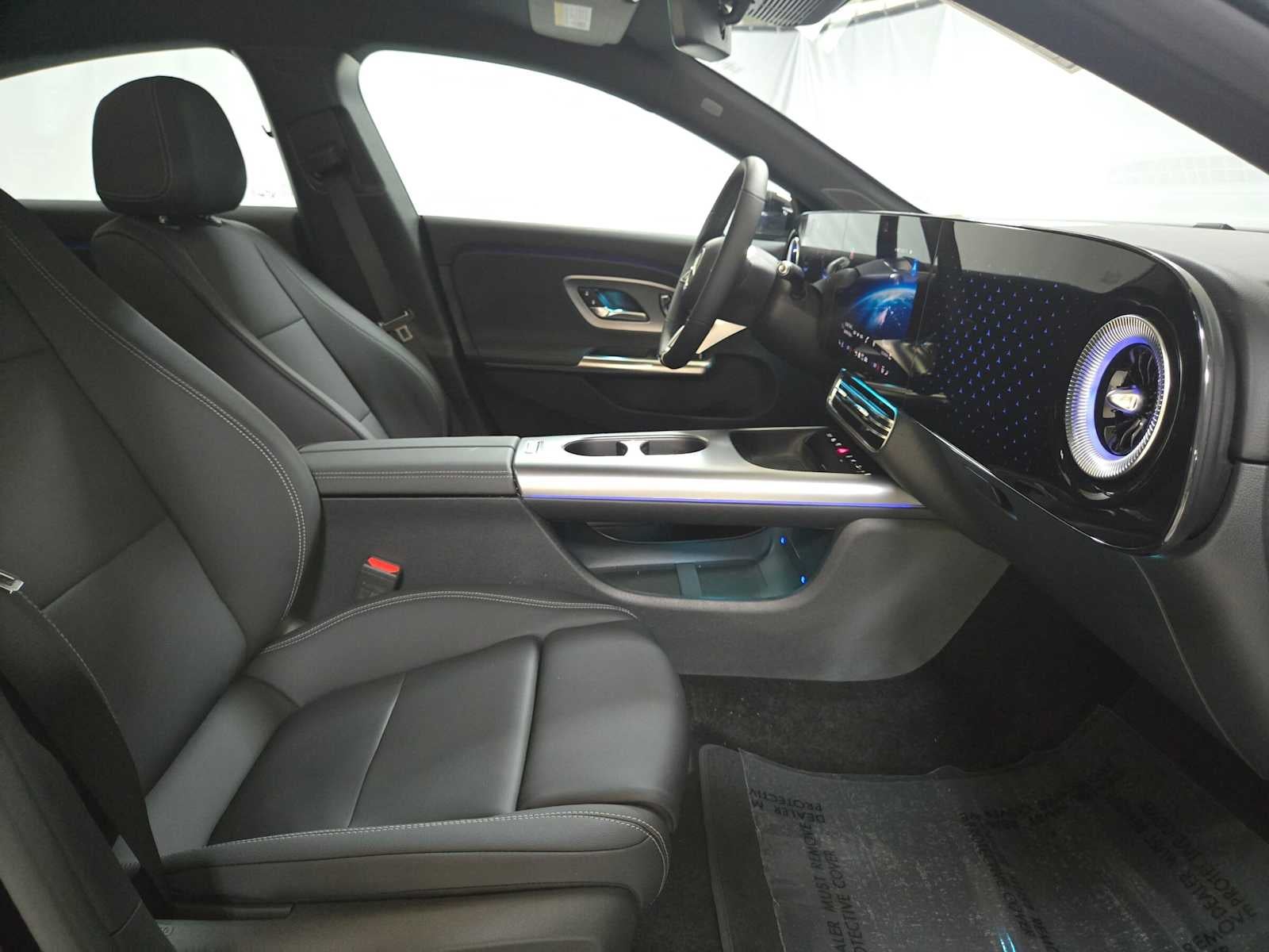 2027 Mercedes-Benz CLA 220 Hybrid FWD