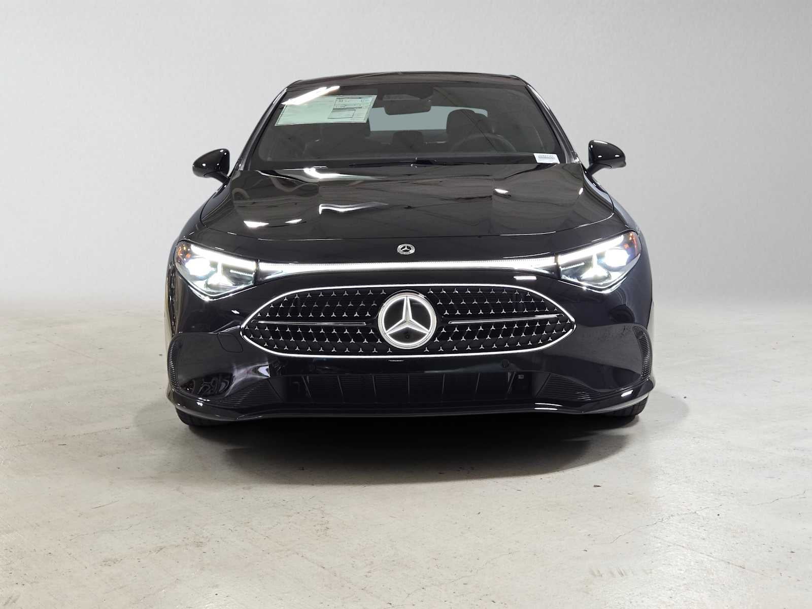 2027 Mercedes-Benz CLA 220 Hybrid FWD