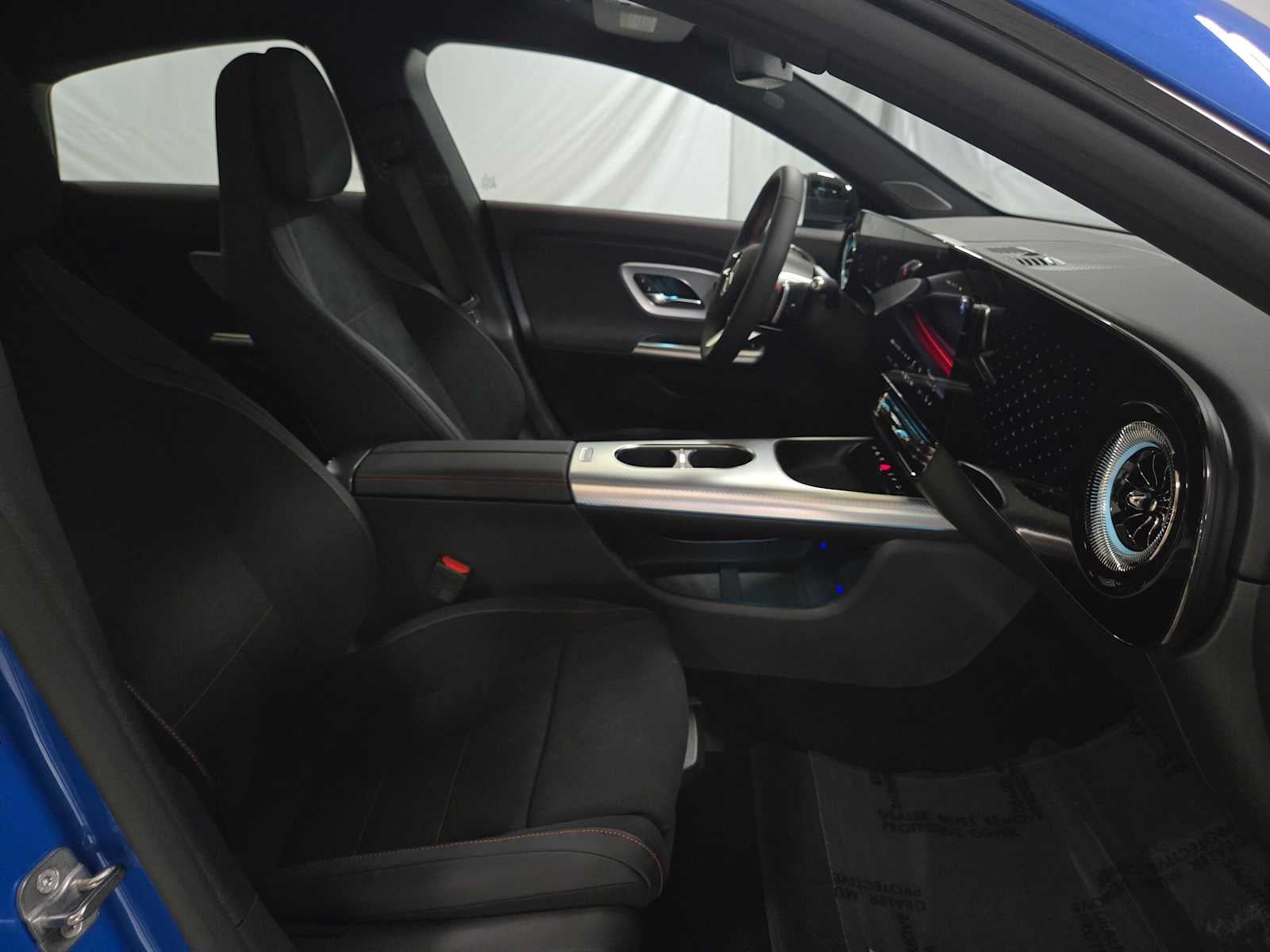 2027 Mercedes-Benz CLA 220 Hybrid FWD