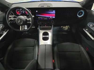 2027 Mercedes-Benz CLA 220 Hybrid FWD