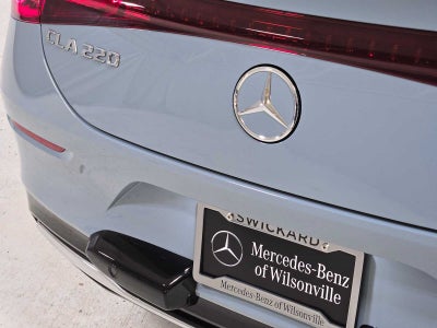 2027 Mercedes-Benz CLA 220 Hybrid FWD