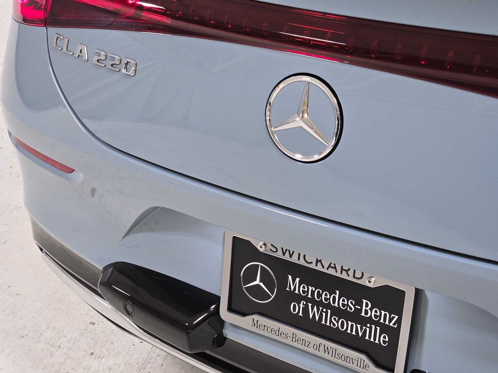 2027 Mercedes-Benz CLA 220 Hybrid FWD