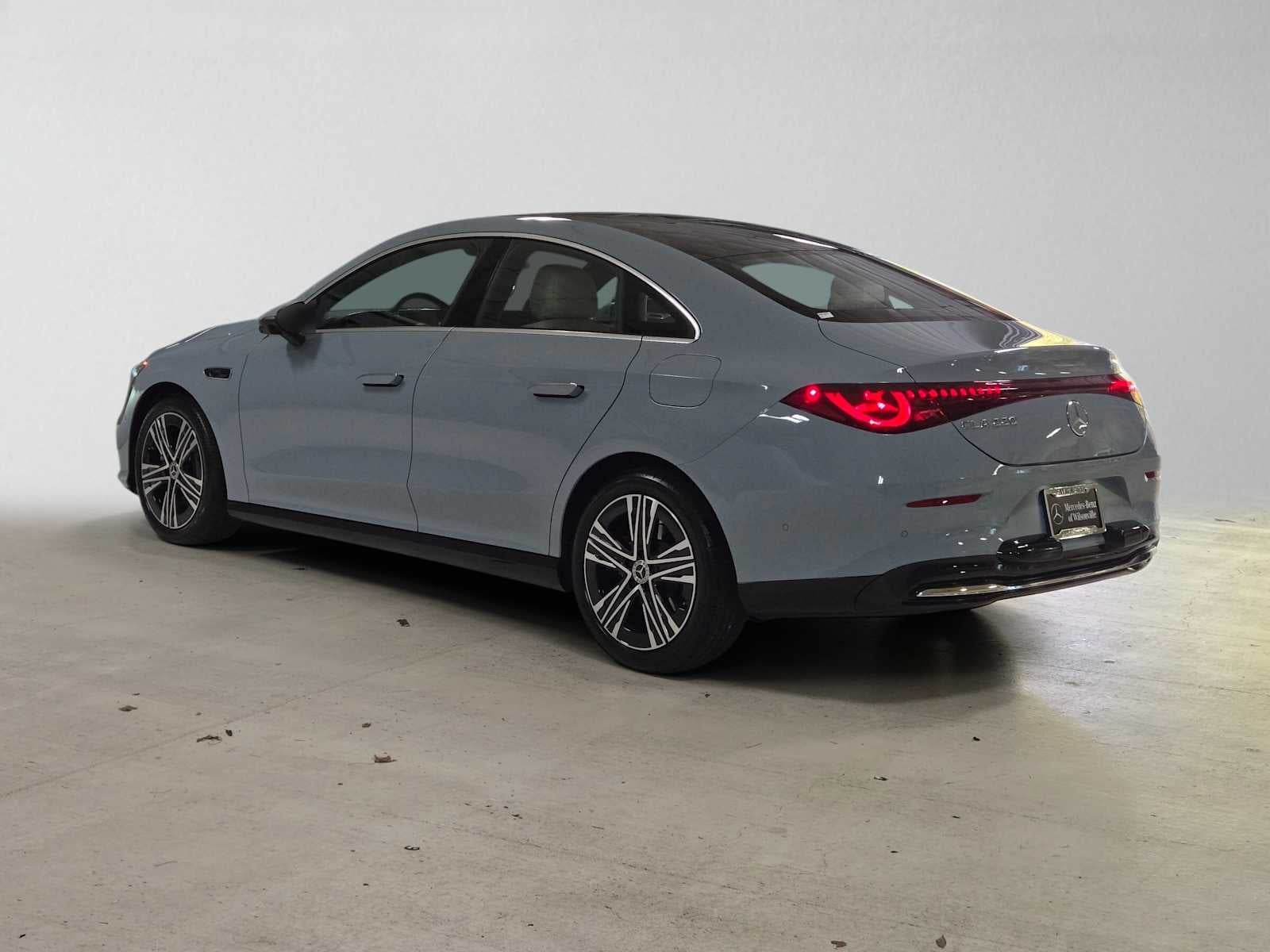 2027 Mercedes-Benz CLA 220 Hybrid FWD