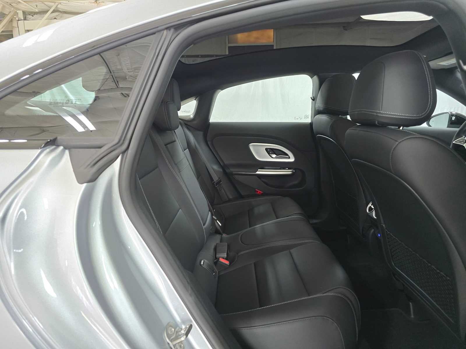 2027 Mercedes-Benz CLA 220 Hybrid FWD
