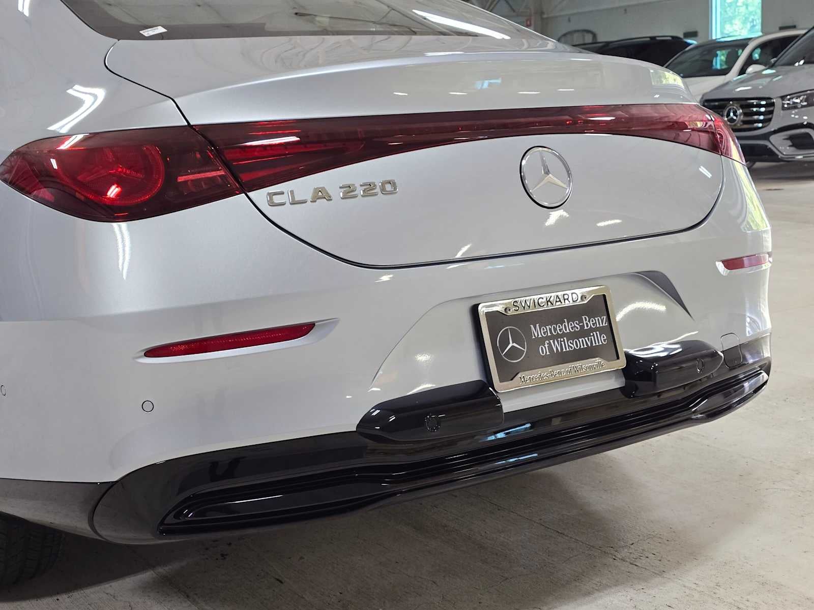 2027 Mercedes-Benz CLA 220 Hybrid FWD