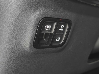 2027 Mercedes-Benz CLA 220 Hybrid FWD