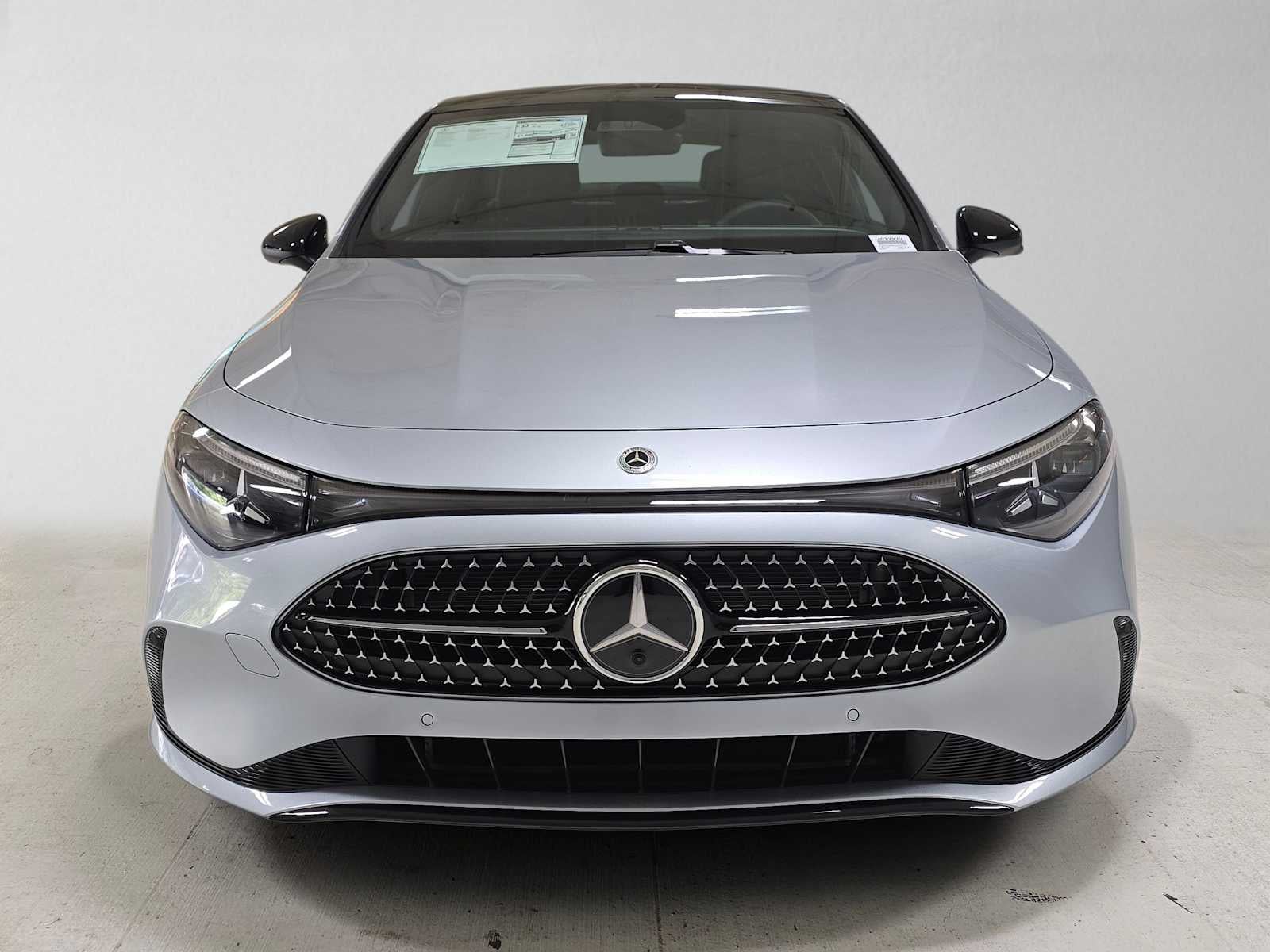 2027 Mercedes-Benz CLA 220 Hybrid FWD