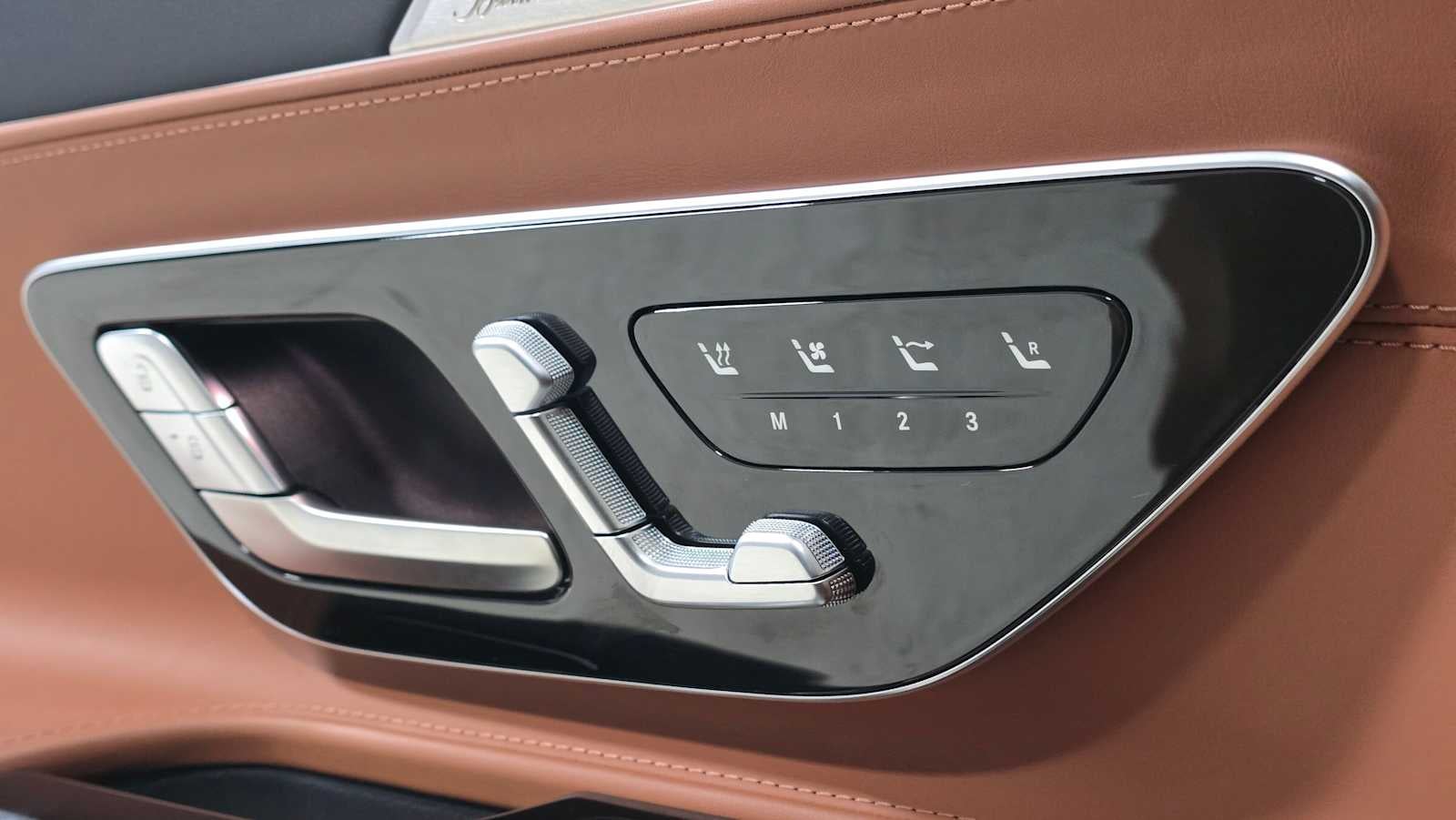 2025 Mercedes-Benz AMG® SL 43 AMG® SL 43