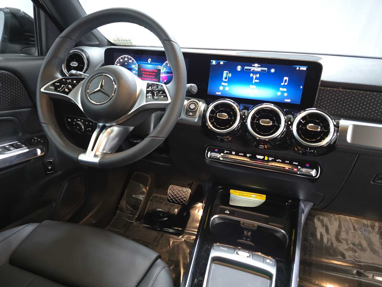 2026 Mercedes-Benz GLB 250 SUV
