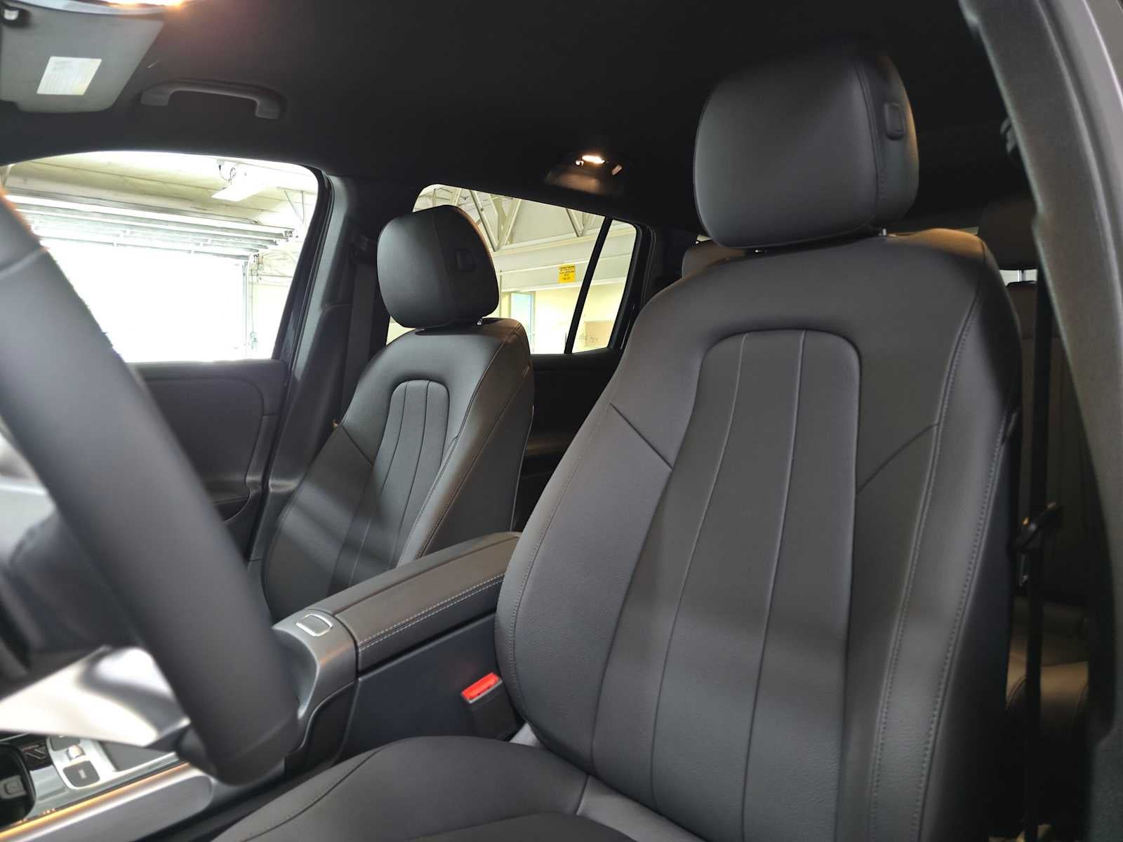 2026 Mercedes-Benz GLB 250 SUV