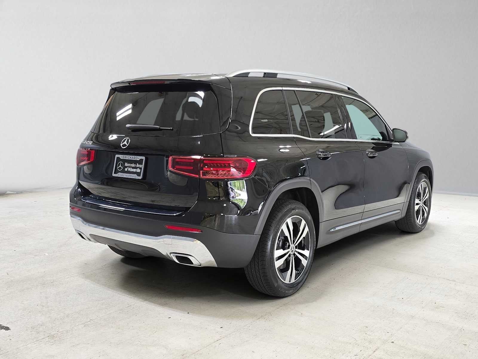 2026 Mercedes-Benz GLB 250 SUV