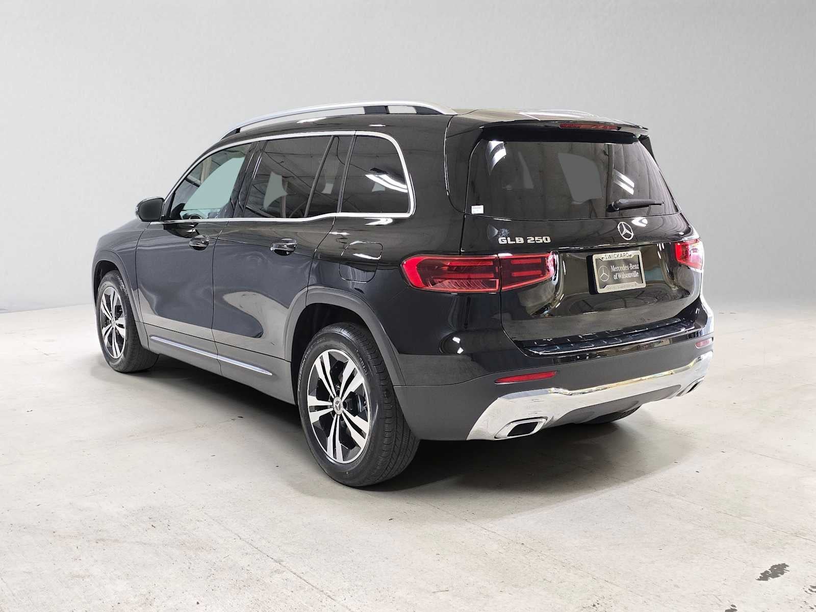 2026 Mercedes-Benz GLB 250 SUV