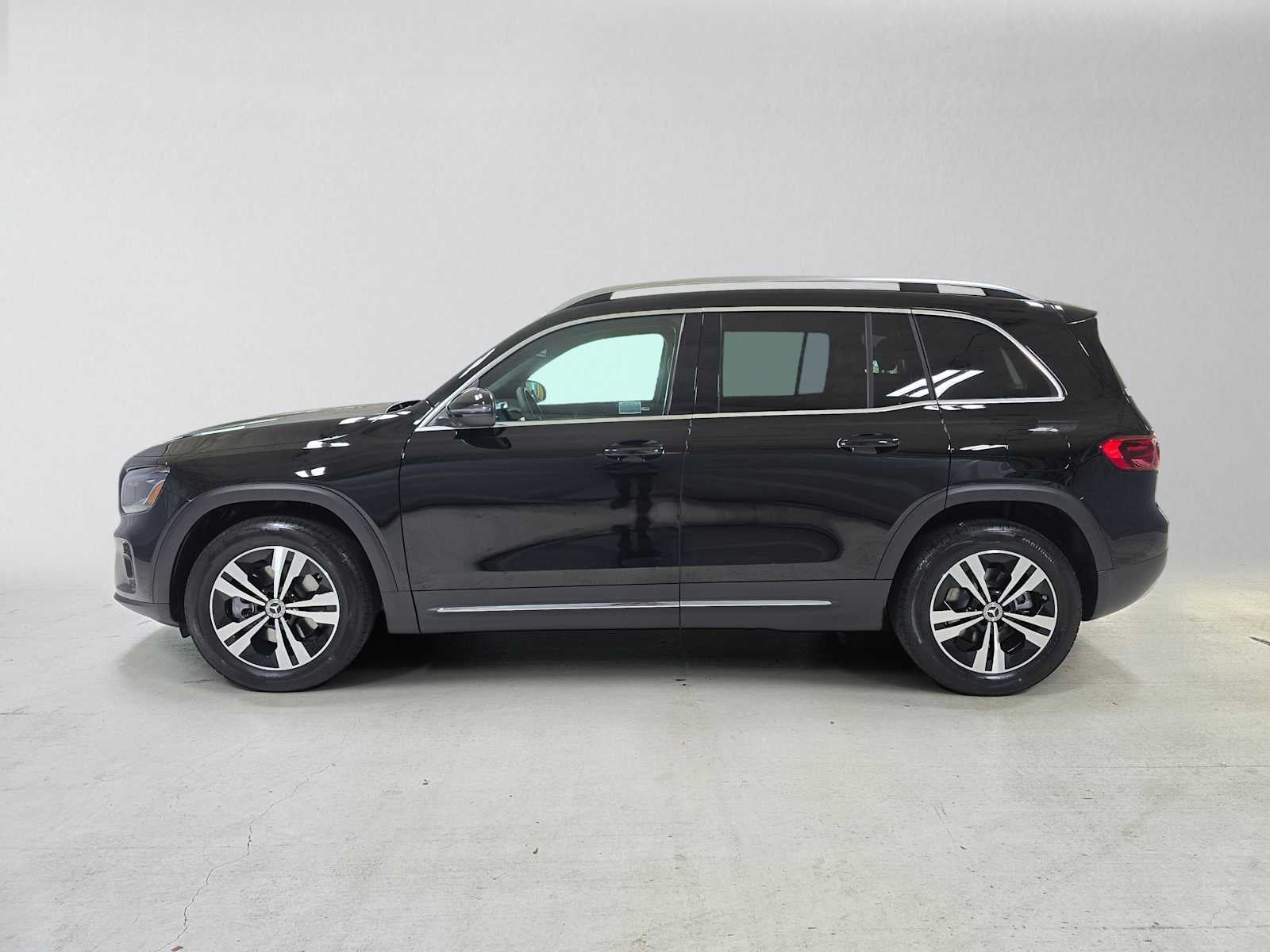 2026 Mercedes-Benz GLB 250 SUV