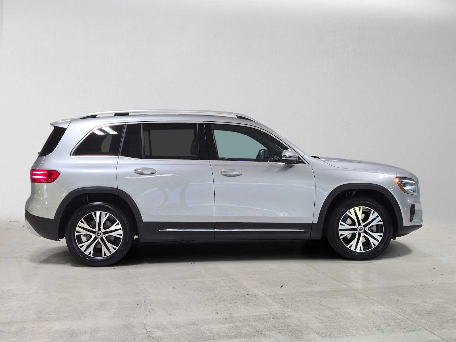 2026 Mercedes-Benz GLB 250 4MATIC® SUV