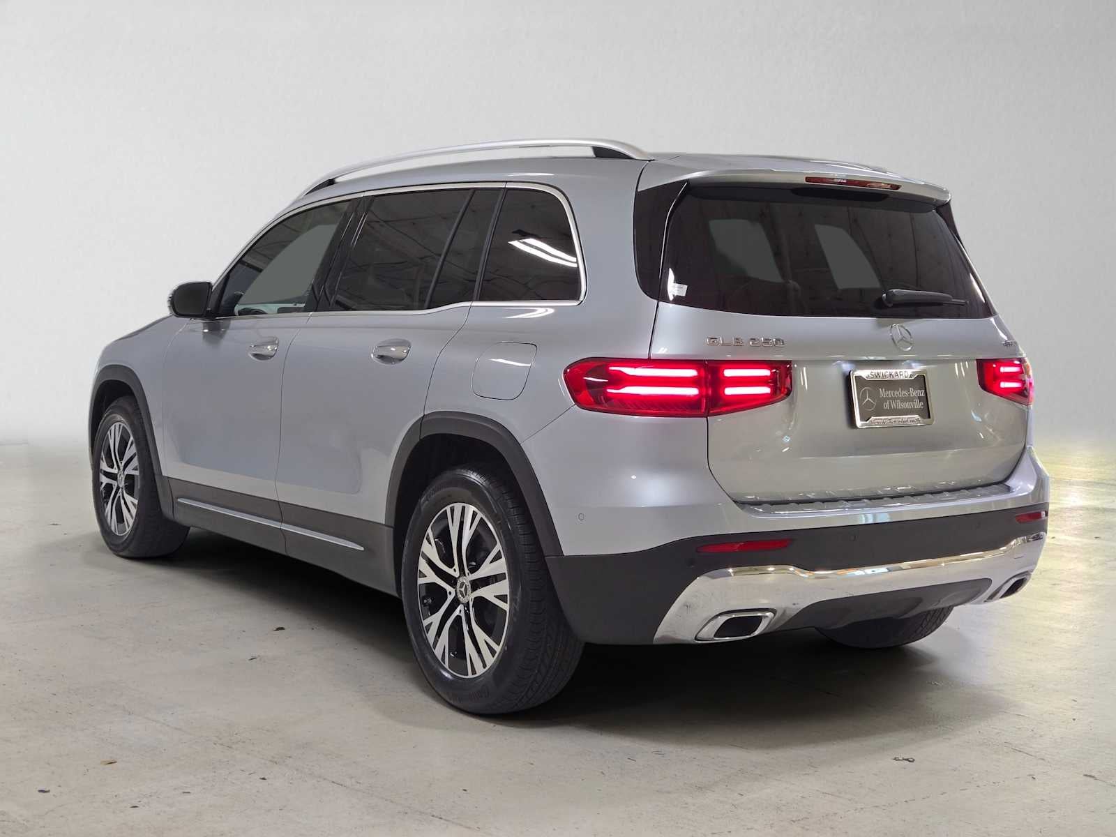 2026 Mercedes-Benz GLB 250 4MATIC® SUV