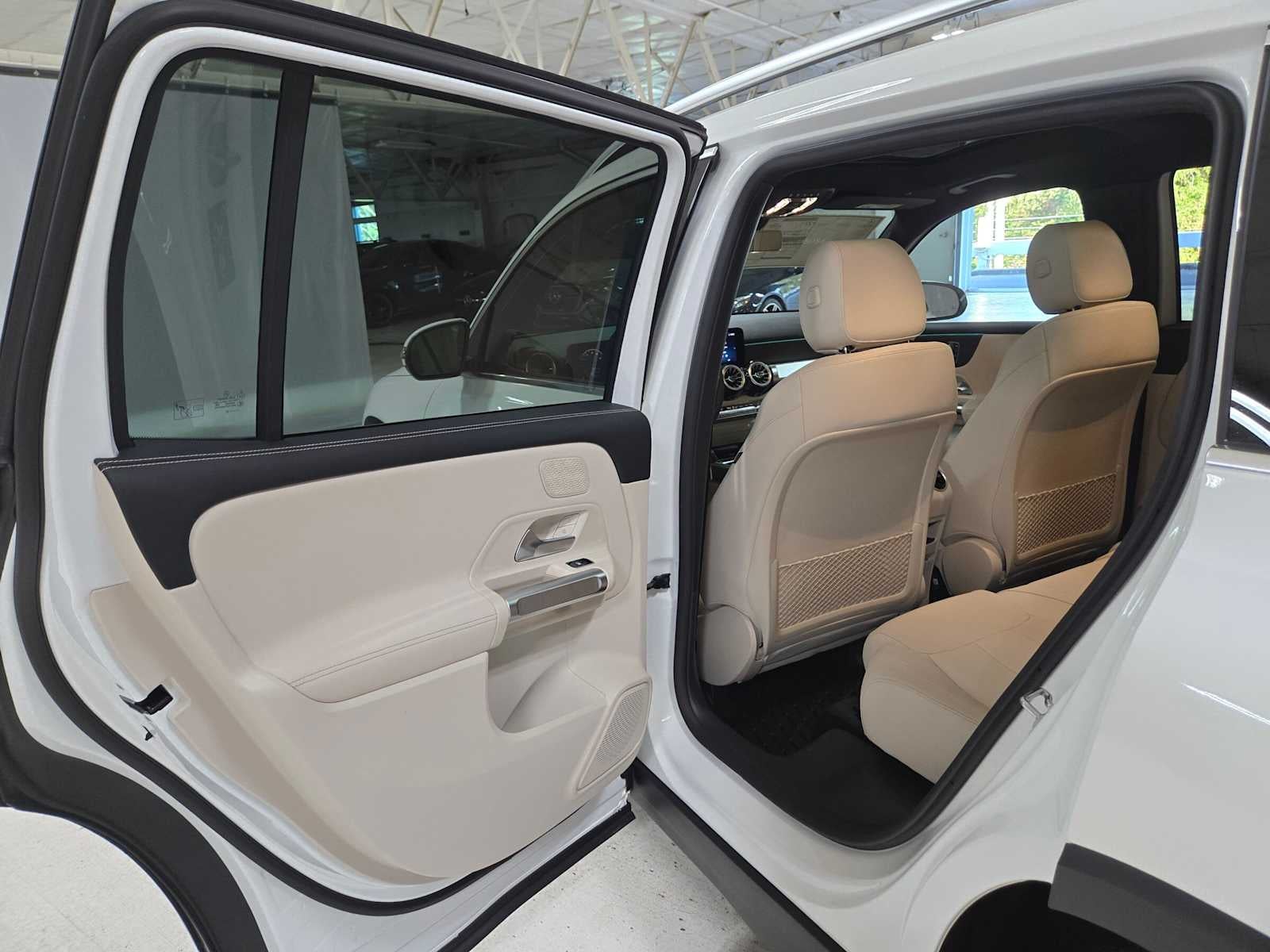 2026 Mercedes-Benz GLB 250 4MATIC® SUV