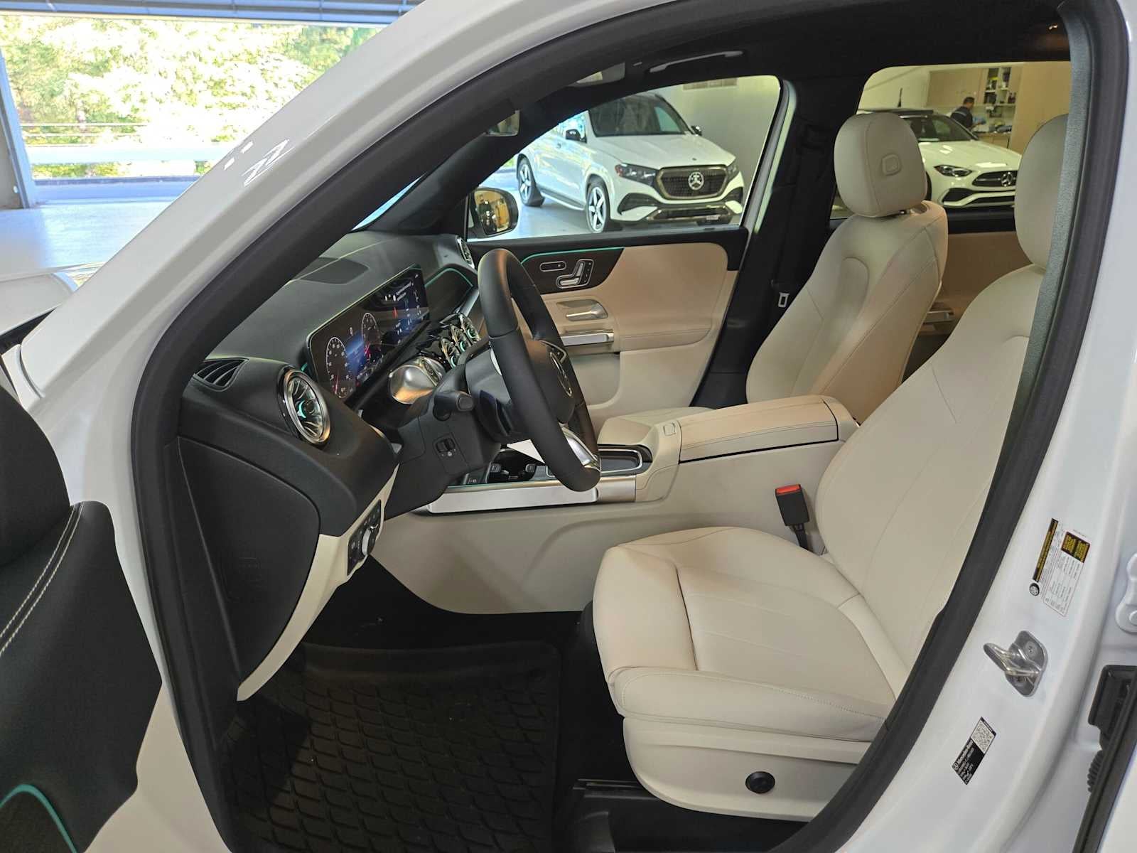 2026 Mercedes-Benz GLB 250 4MATIC® SUV