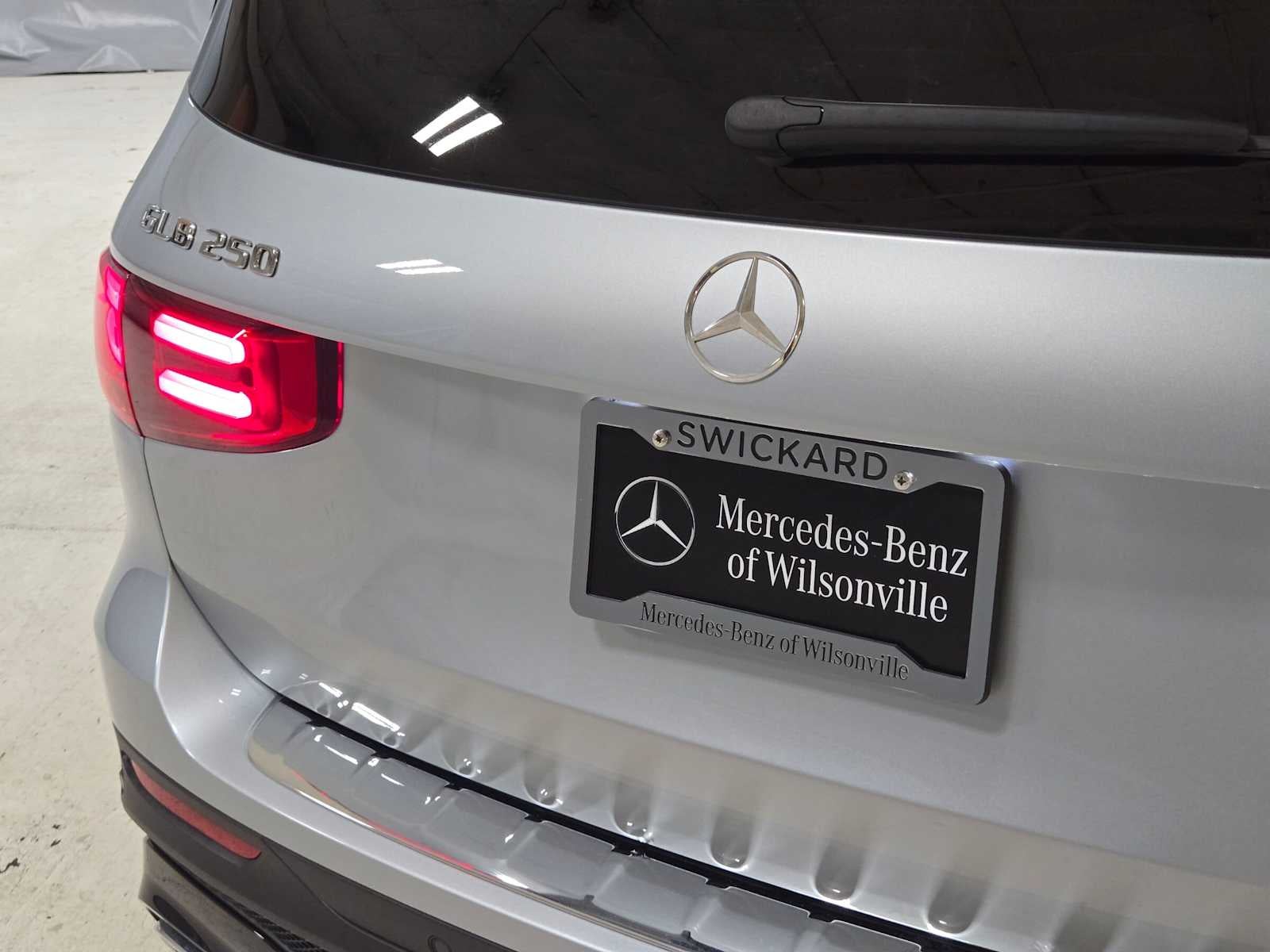 2026 Mercedes-Benz GLB 250 4MATIC® SUV