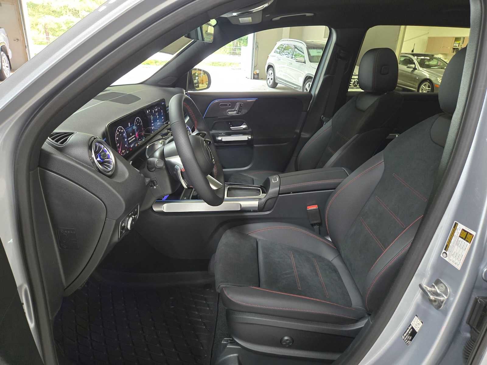 2026 Mercedes-Benz GLB 250 4MATIC® SUV