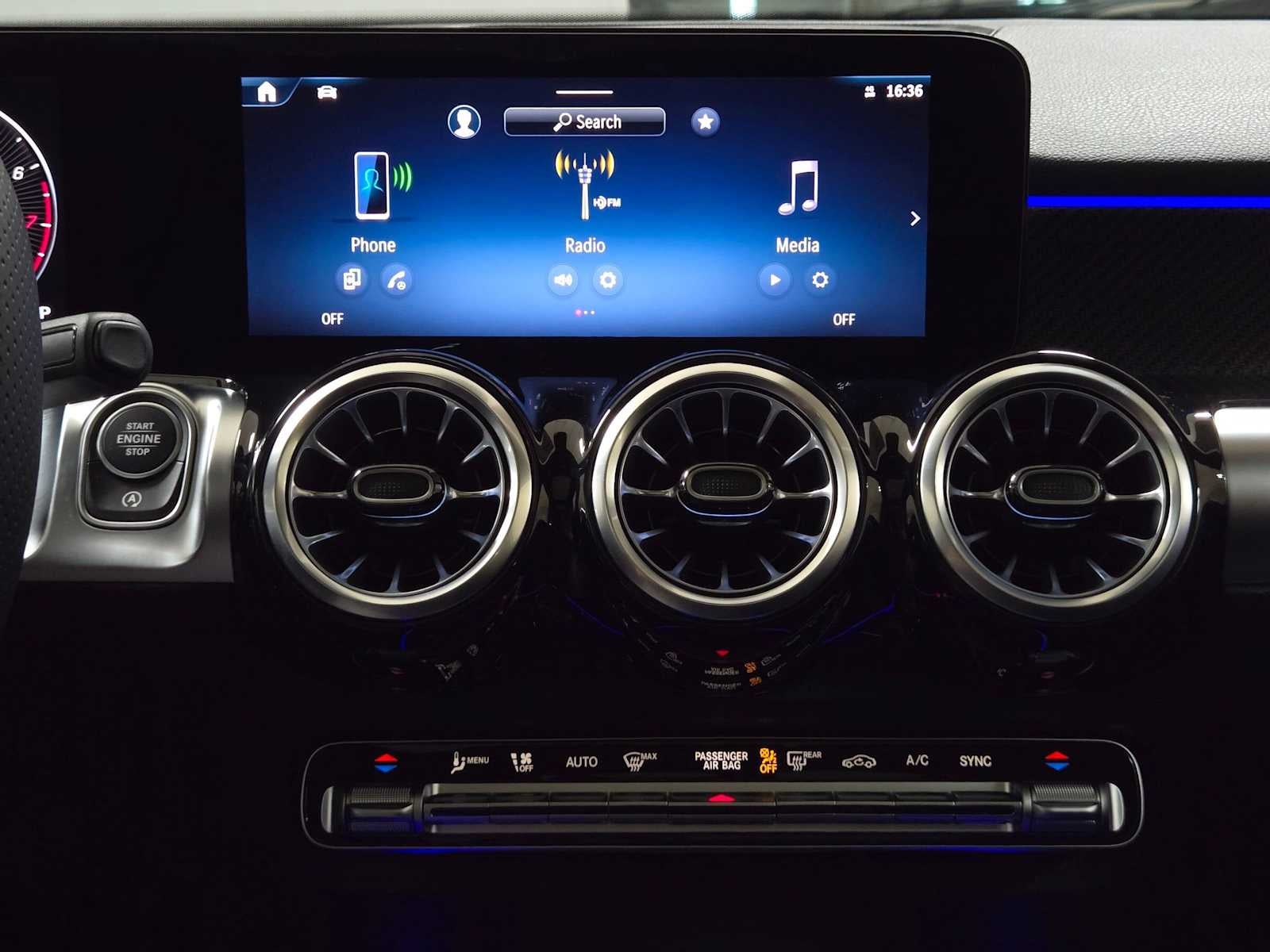 2026 Mercedes-Benz GLB 250 4MATIC® SUV