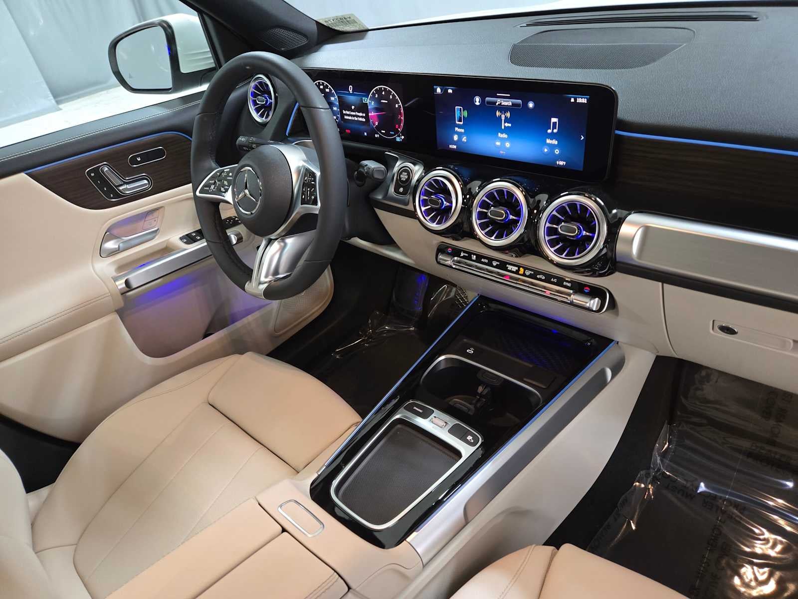 2026 Mercedes-Benz GLB 250 4MATIC® SUV