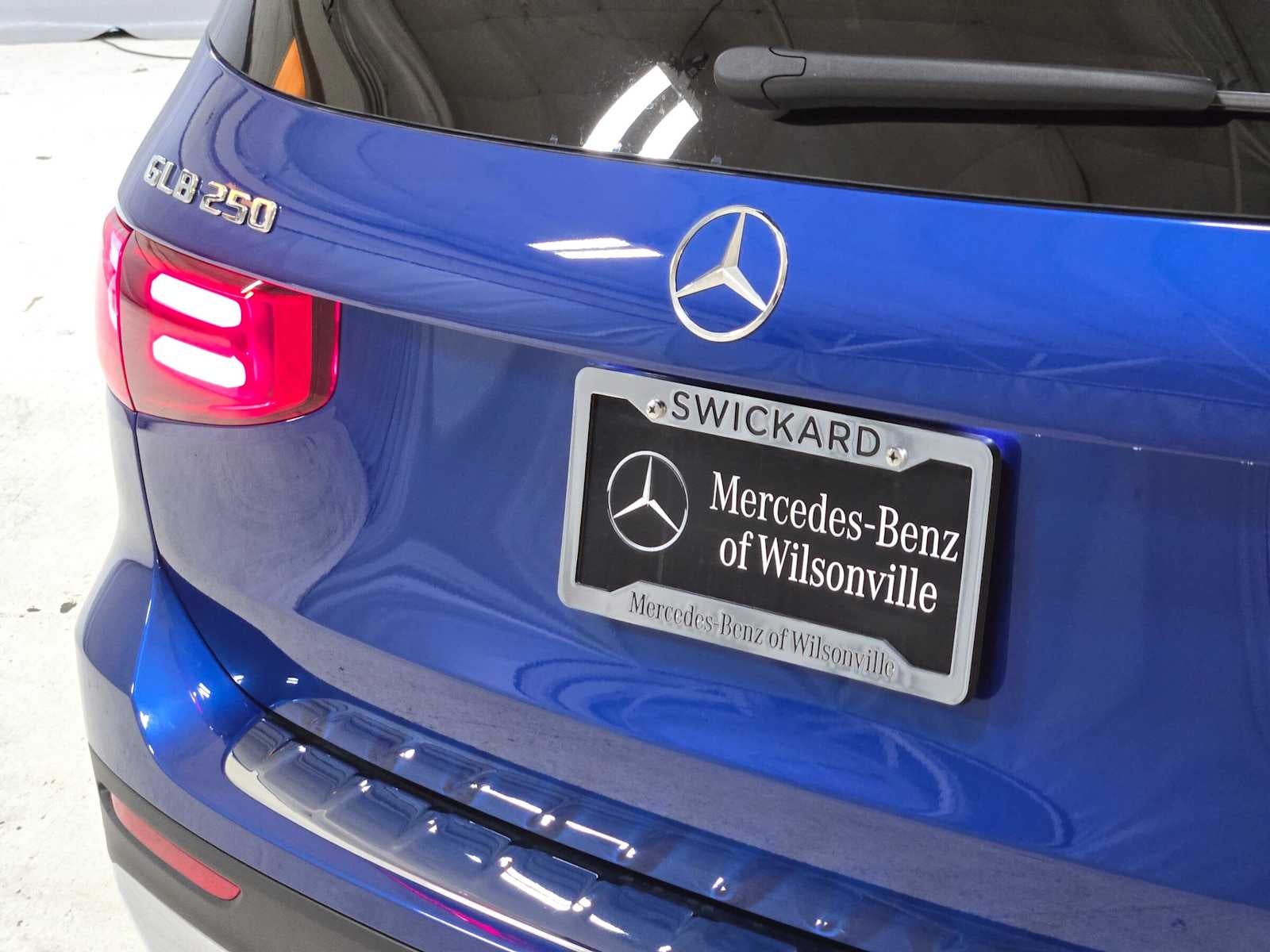 2026 Mercedes-Benz GLB 250 4MATIC® SUV