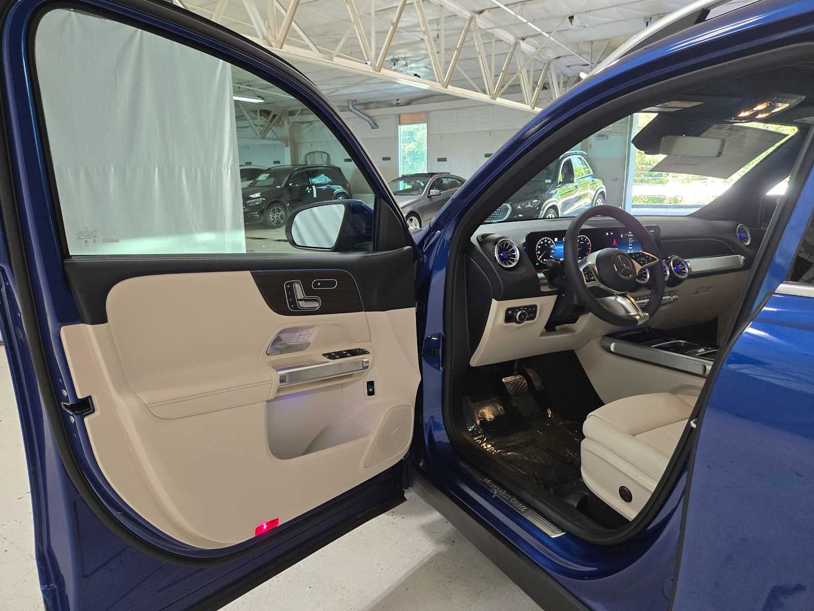 2026 Mercedes-Benz GLB 250 4MATIC® SUV
