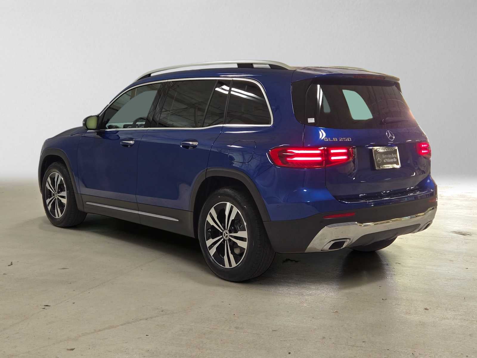 2026 Mercedes-Benz GLB 250 4MATIC® SUV