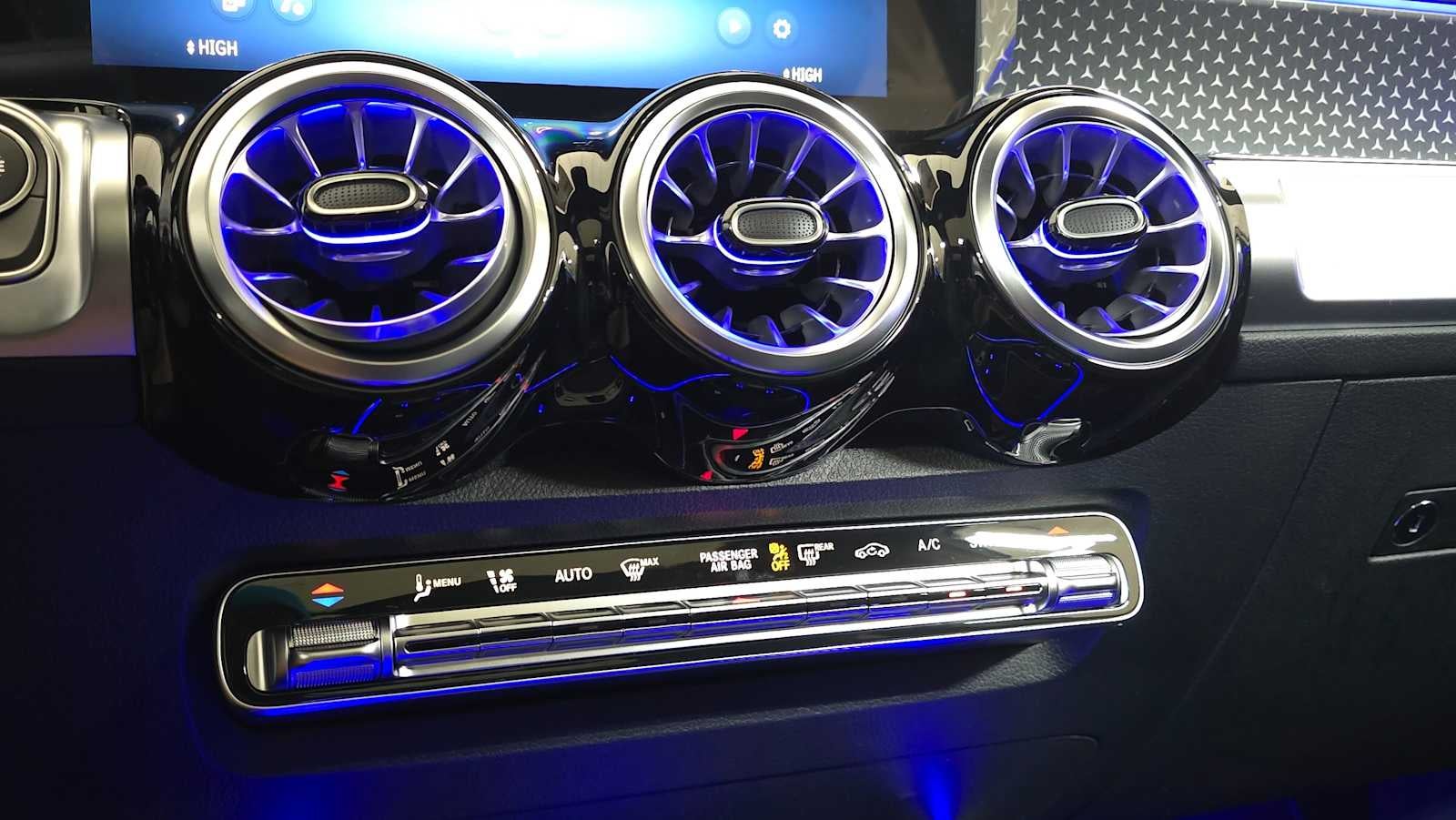 2026 Mercedes-Benz GLB 250 4MATIC® SUV