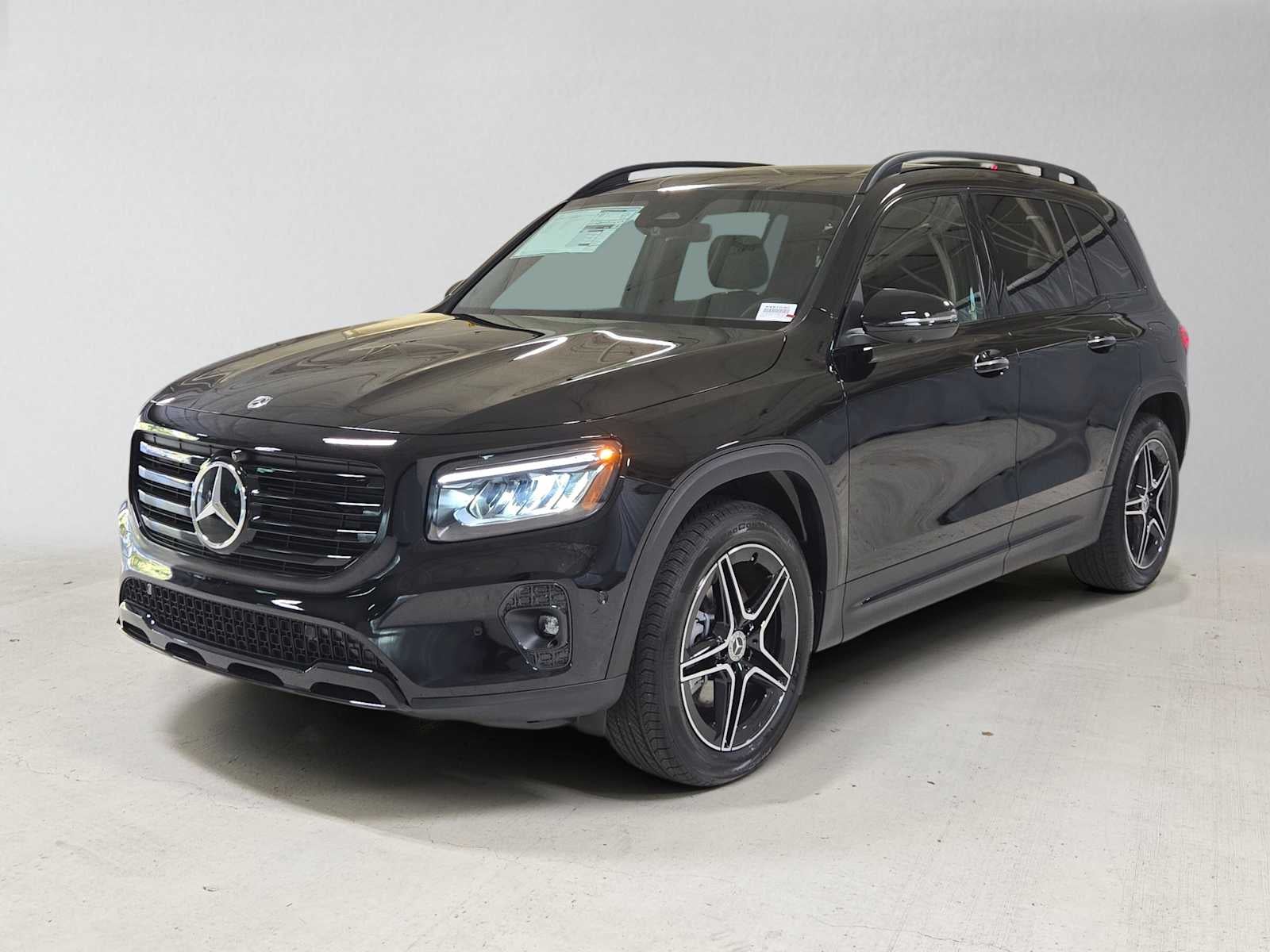 2026 Mercedes-Benz GLB 250 4MATIC® SUV