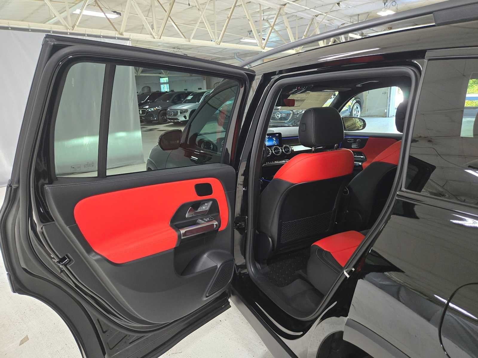 2026 Mercedes-Benz GLB 250 4MATIC® SUV