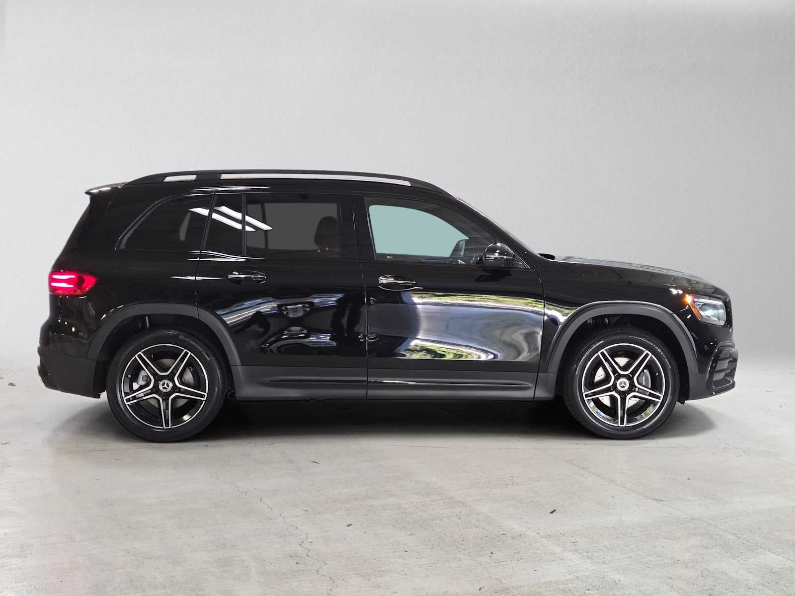 2026 Mercedes-Benz GLB 250 4MATIC® SUV