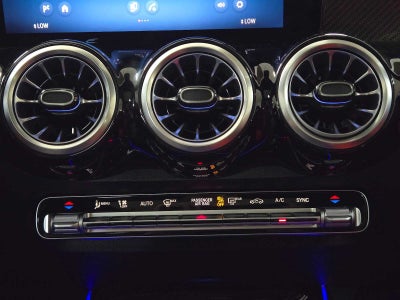 2026 Mercedes-Benz GLB 250 4MATIC® SUV